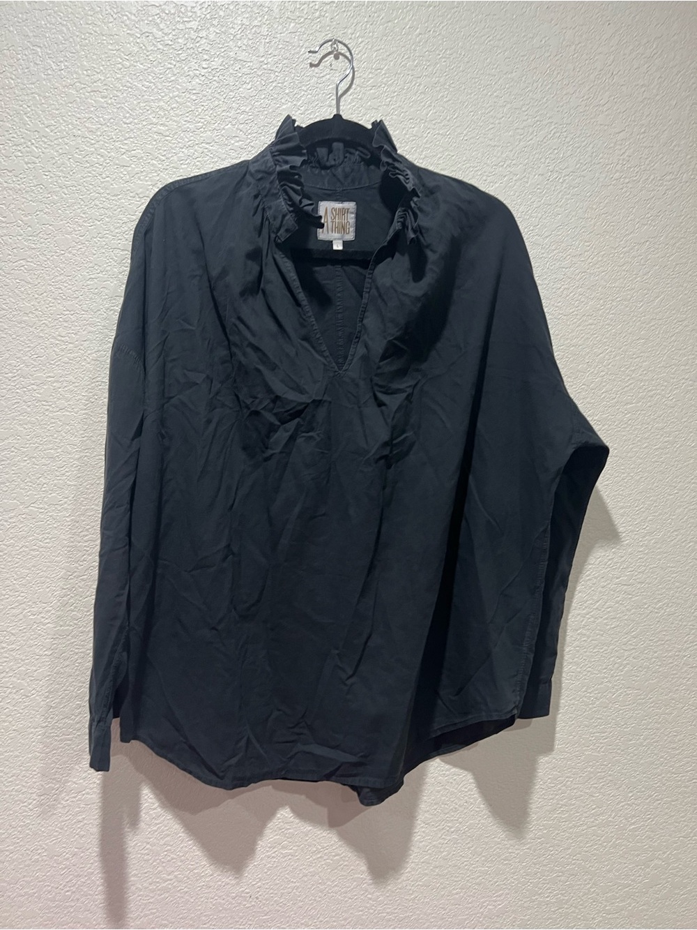 A Shirt Thing Penelope Top M/L Ruffle V Neck Long Sleeve Black Minimalist Classy - Picture 2 of 5